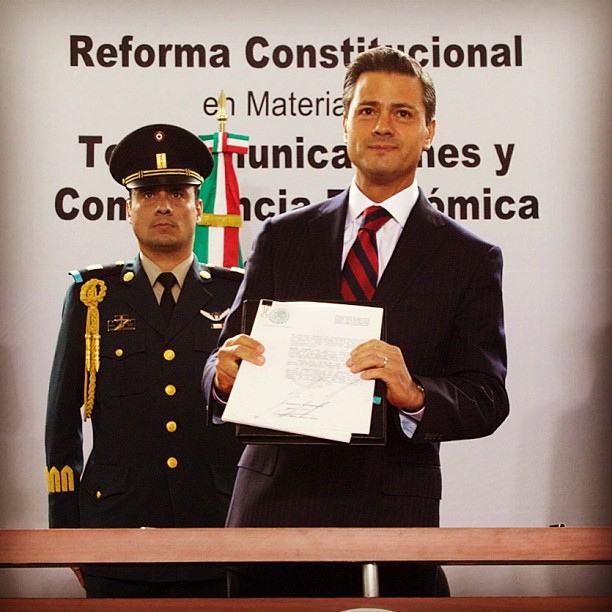 Firma de la Reforma sobre Telecomunicaciones Firma de la Reforma sobre Telecomunicaciones